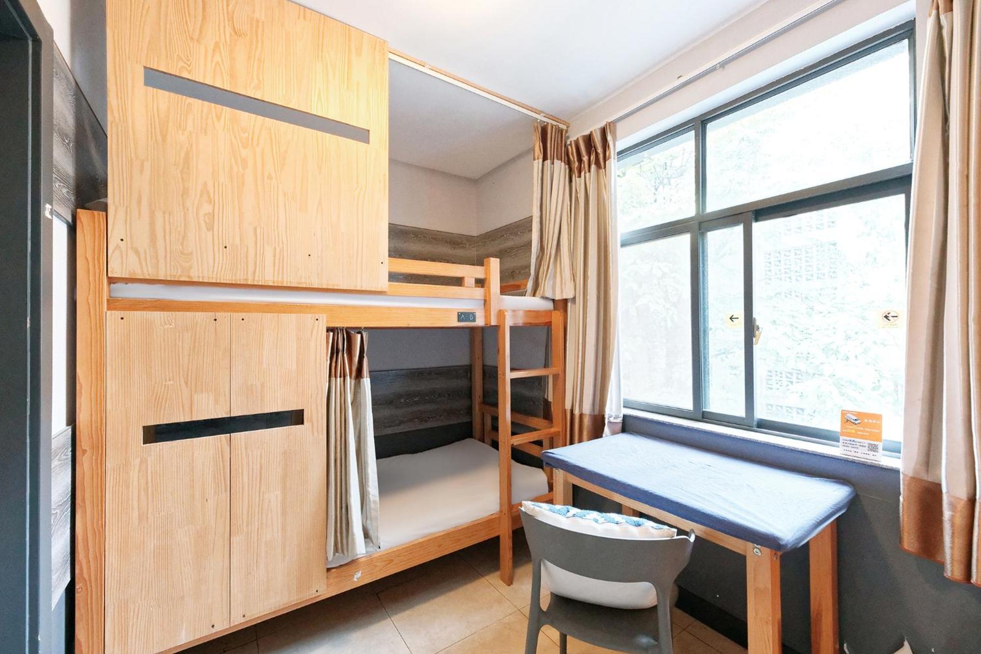 Kunming Upland International Youth Hostel Near The City Center ,2 Mins Walk To The Subway, 2 Mins Walk To The Green Lake, Close To Yuan Tong Temple, Old Street, Yunnan University, Convenient Payment And Visa Cards Are Accepted Exteriér fotografie